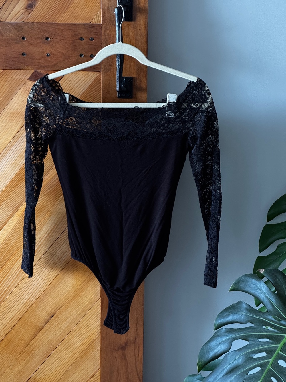 Marciano for Guess Black Sleeve Bodysuit Women’s Small